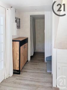 Montigny La Resle, Bourgogne 89230, Fransa
