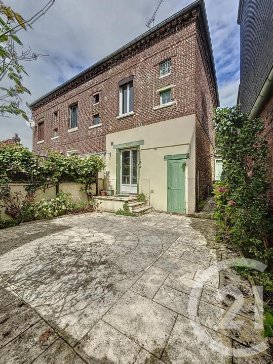 Deville Les Rouen, Haute-Normandie 76250, アキタン