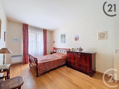 Reims, Champagne-Ardenne 51100, France