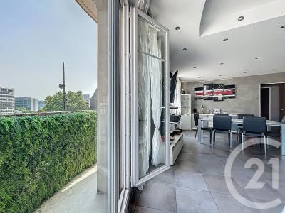 Courbevoie, Île-de-France 92400, アキタン