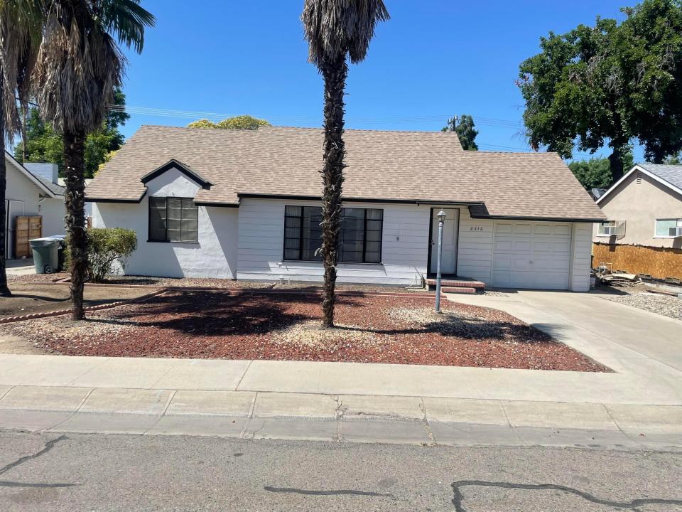 2616 W Iris Avenue, Visalia, Californie 93277, États-Unis