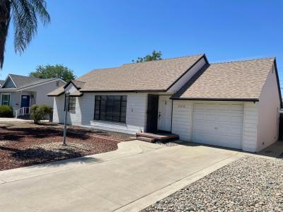 2616 W Iris Avenue, Visalia, Californie 93277, États-Unis