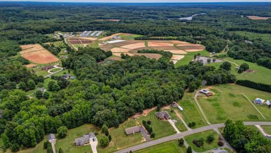 717 Sandy Cross Road, Reidsville, North Carolina 27320