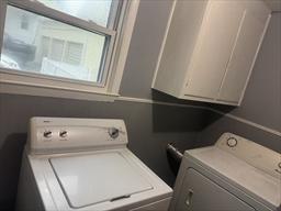 33 33 Lincoln street, Holyoke, Massachusetts 01040, USA