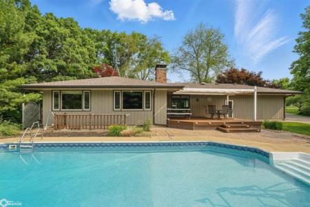 12002 Sylvan Heights, Burlington, Iowa 52601, USA