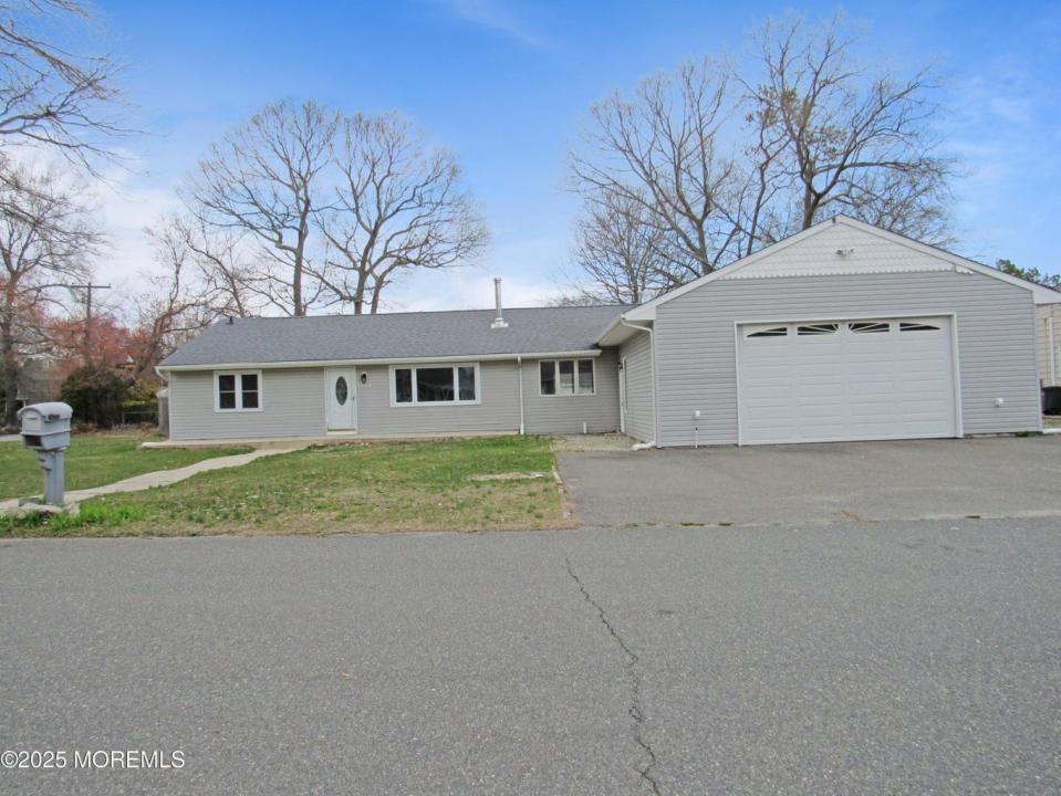 202 Cedar Dr., Lanoka Harbor, ניו ג'רזי 08734, ארצות הברית של אמריקה