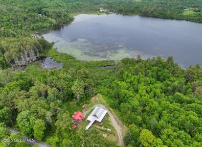 92 Riddle Road, Moriah, New York 12956, États-Unis