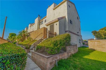 9517 Beach st #A, Bellflower, Kalifornia 90706, USA