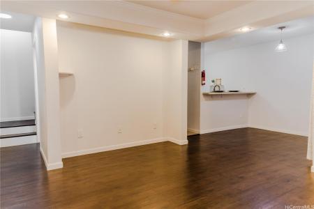 91-1010 Makaaloa Street #4G, Ewa Beach, Hawaii 96706, USA