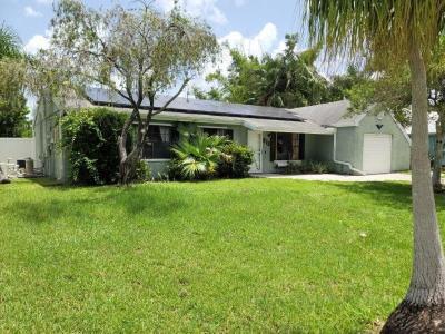 679 SW Belmont Circle, Port Saint Lucie, Florida 34953, USA