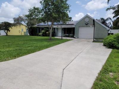 679 SW Belmont Circle, Port Saint Lucie, Florida 34953