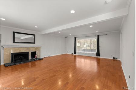 20740 Marter Road, Grosse Pointe Woods, Michigan 48236, USA