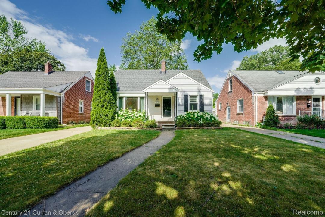 3015 N Wilson Ave, Royal Oak, Michigan 48073, USA