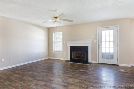 4832 Miranda Drive, Hope Mills, Carolina Do Norte 28348, Estados Unidos