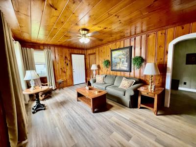 206 School Dr, Hornbeak, Tennessee 38232, Estados Unidos