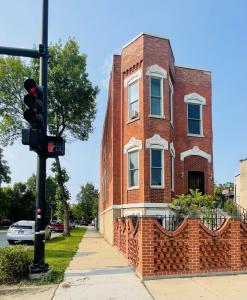 2058 W Washington Boulevard, Chicago, Illinois 60612, USA