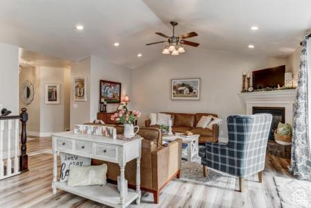 2631 BLACK WALNUT DR, North Logan, Юта 84341, Соединенные Штаты
