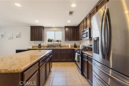 27071 Red Rock Ct, Menifee, California 92585, Estados Unidos