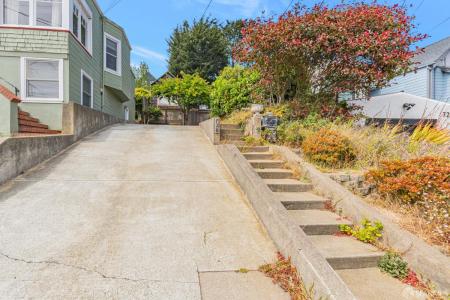 726 Joost, San Francisco, Kaliforniya 94127, Amerika Birleşik Devletleri