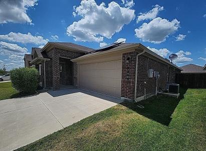 740 Breckenridge Park DR, Alvarado, Texas 76009, USA