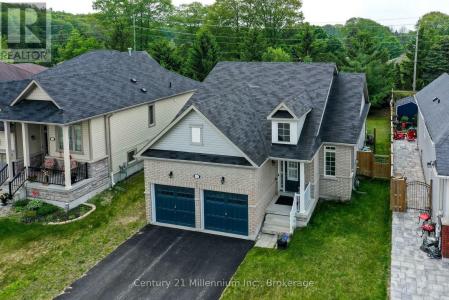 42 CHRISTY DRIVE, Wasaga Beach, 安大略省 L9Z 0E5, 加拿大