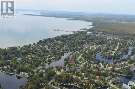 51 RIDGE AVENUE, Ramara (brechin), Ontario L0K 1B0, Canadá