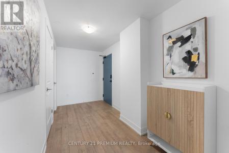 1063 DOUGLAS MCCURDY COMM CIRCLE, Mississauga (lakeview), Ontario L5G 0C5, Canada