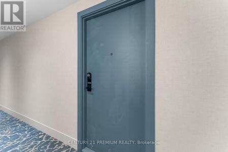 1063 DOUGLAS MCCURDY COMM CIRCLE, Mississauga (lakeview), Ontario L5G 0C5, Canada