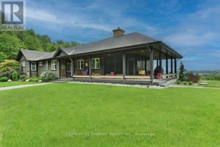 4370 CARP ROAD, Ottawa, Ontario K0A 1L0, Canada
