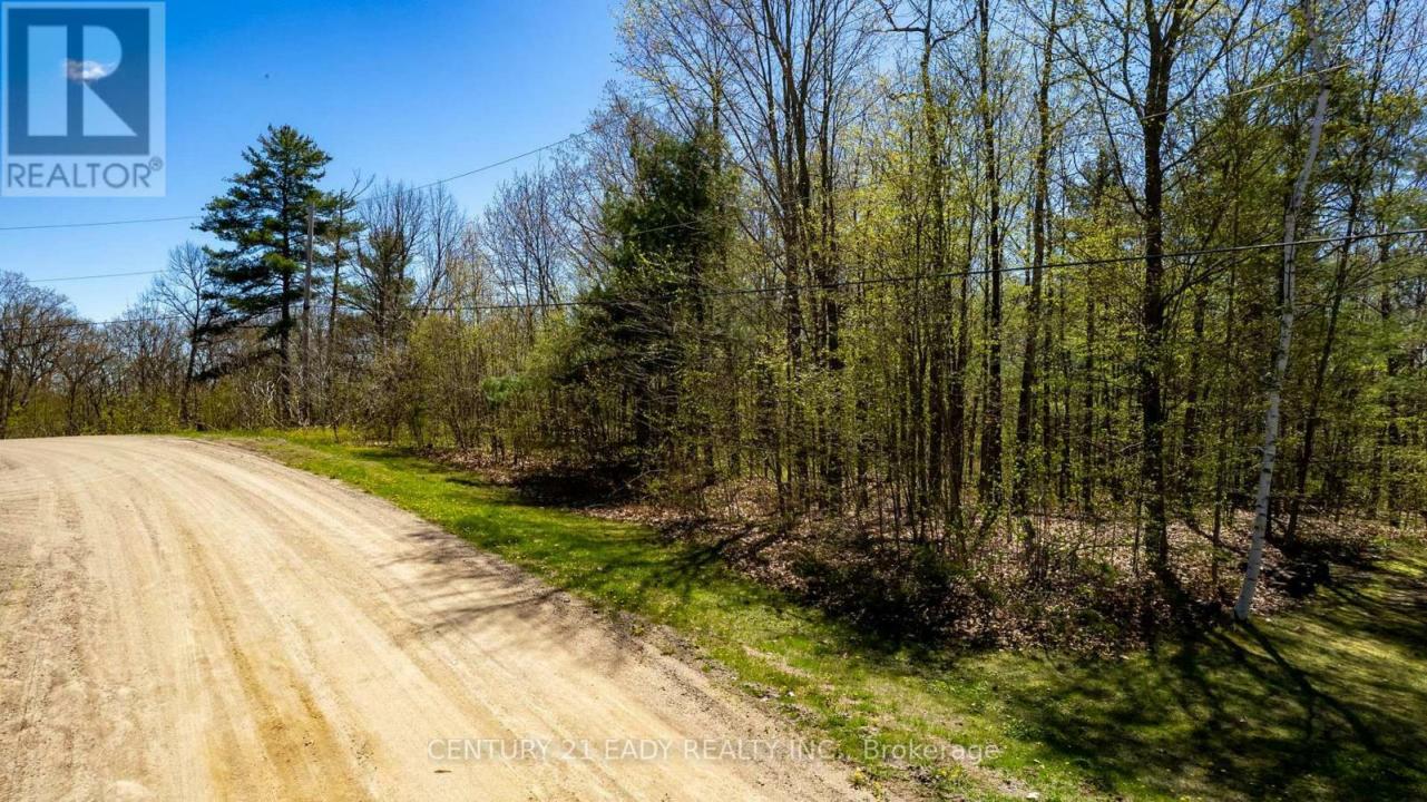 00 POPLAR WAY, Greater Madawaska, Ontario K0J 1H0, Canada