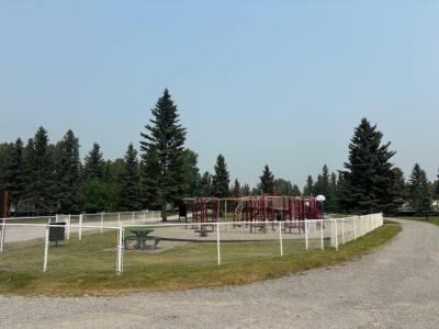 55 TIMBER TRAIL, Sundre, Alberta T0M 1X0, CANADÁ