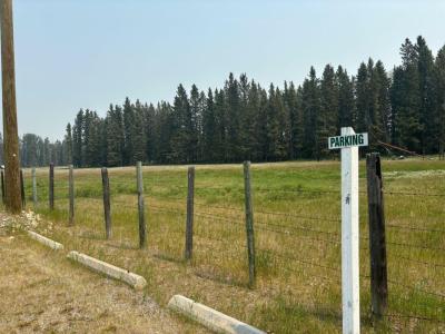 55 TIMBER TRAIL, Sundre, Alberta T0M 1X0, CANADÁ