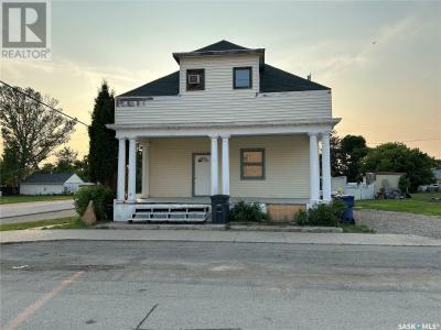 113 SOURIS STREET, Yellow Grass, Saskatchewan S0G 5J0, CANADÁ
