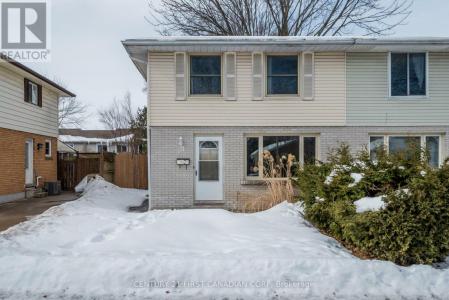 111 WOODROW CRESCENT, London South (south Y), Ontario N6E 1E7, Kanada