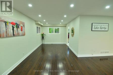 3 SILVERTIP CRESCENT, Toronto (west Hill), 온타리오주 M1E 4T4, 캐나다