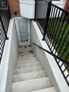 4377 VIOLET ROAD, Mississauga (east Credit), Ontario L5V 1J8, CANADÁ