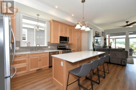 2715 GOLF COURSE DRIVE, Blind Bay, Британская Колумбия V0E 1H1, Канада