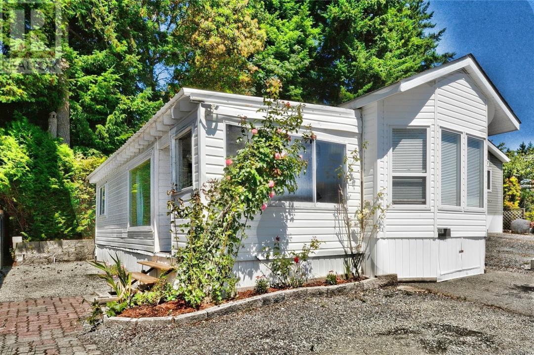 1112 WOSS LAKE DRIVE, Nanaimo, Kolumbia Brytyjska V9R 6X7, Kanada