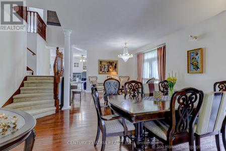 70 BLACKFOREST DRIVE, Richmond Hill (oak Ridges), Ontario L4E 4R5, Canada