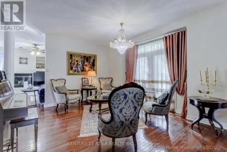 70 BLACKFOREST DRIVE, Richmond Hill (oak Ridges), Ontario L4E 4R5, Canada