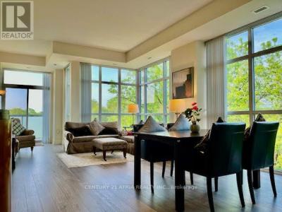 8763 BAYVIEW AVENUE, Richmond Hill (doncrest), オンタリオ L4B 3V1, カナダ