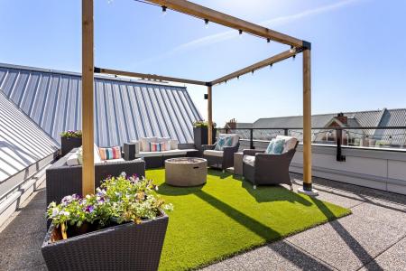 1150 QUAYSIDE DRIVE, New Westminster, British Columbia V3M 6E1, Canada
