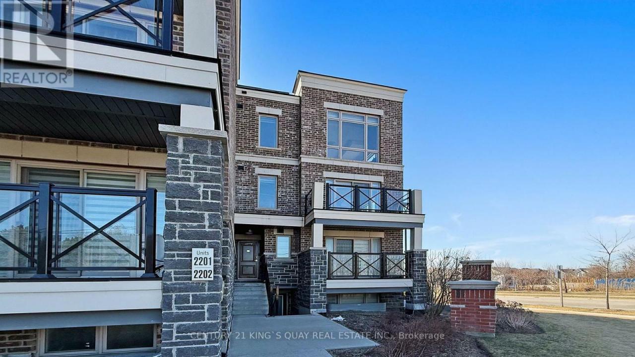 10 WESTMEATH LANE, Markham (cornell), Ontario L6B 1N5, Canadá