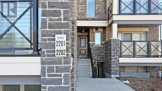 10 WESTMEATH LANE, Markham (cornell), Ontario L6B 1N5, Canadá