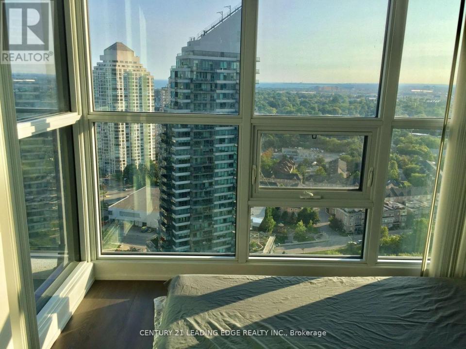 2220 LAKE SHORE BOULEVARD WEST, Toronto (mimico), Ontario M8V 0C1, Canadá