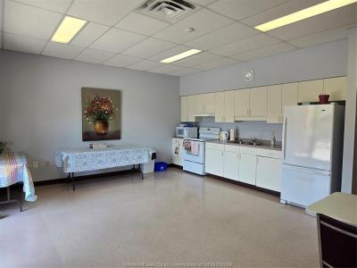 3795 SOUTHWINDS DRIVE, Windsor, أونتاريو N9G 2N7, كندا