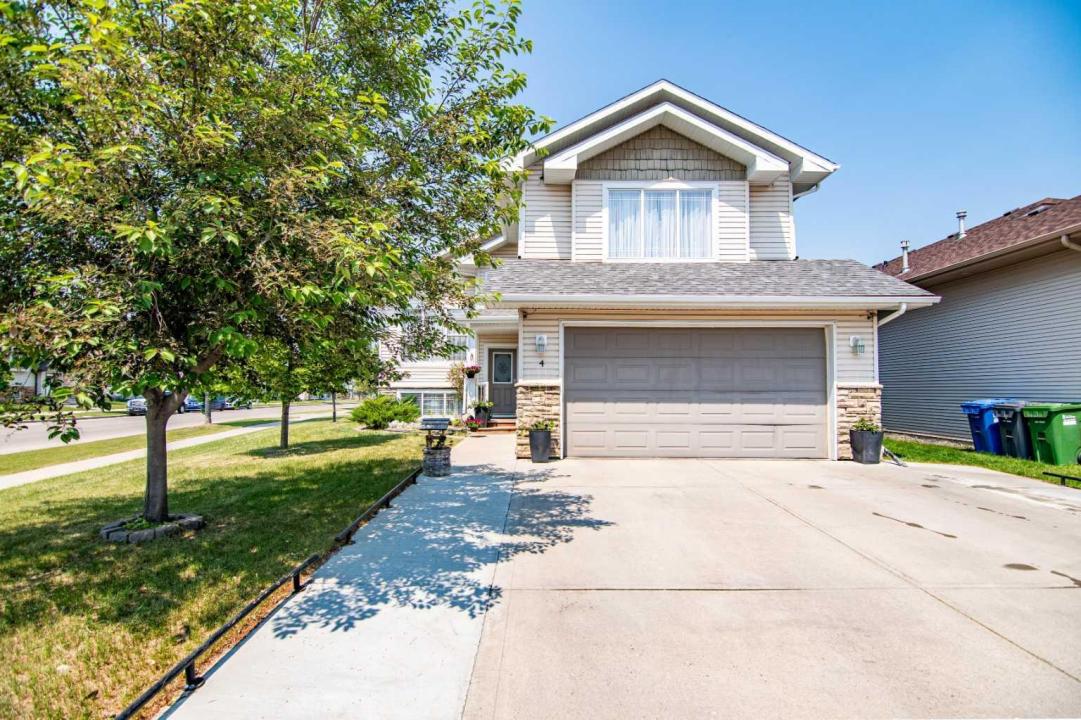 4 ISBISTER CLOSE, Red Deer, Alberta T4R 0B8, Kanada