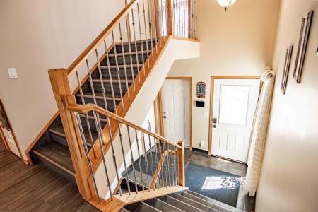 4 ISBISTER CLOSE, Red Deer, Alberta T4R 0B8, Kanada