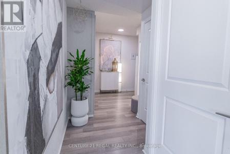 5025 FOUR SPRINGS AVENUE, Mississauga (hurontario), 安大略省 L5R 0G5, 加拿大