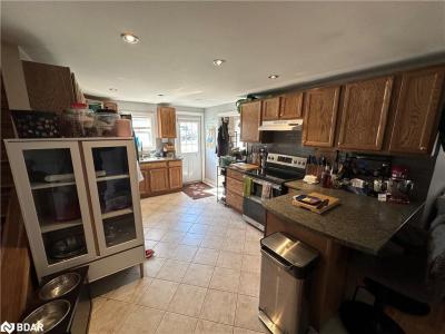 19 PELHAM STREET, Quinte West, Ontario K8V 5A8, Canada